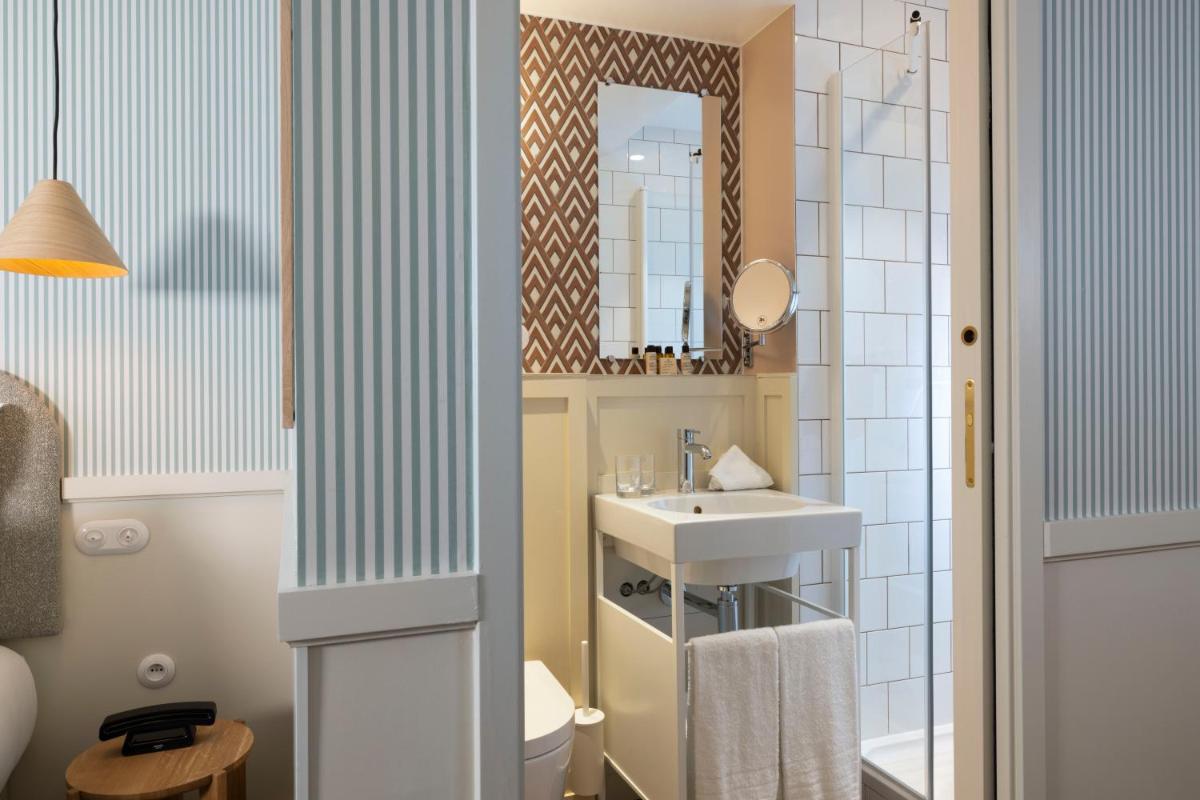 Salle de bains dans l'établissement Le Petit Oberkampf Hotel & Spa