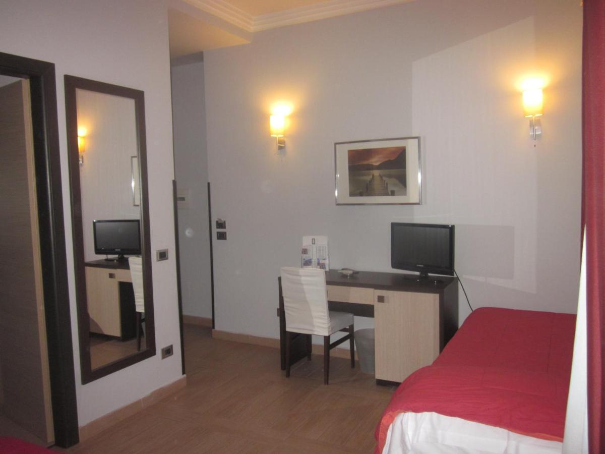 Hotel Hermitage - Housity