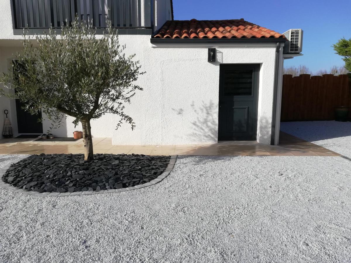 Le 26 - Housity
