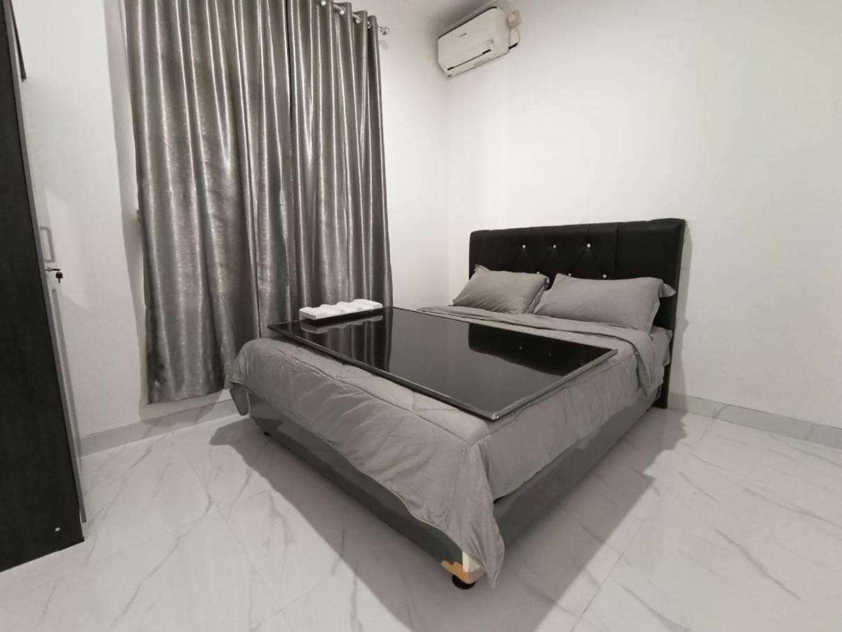 Villa kota bunga - Housity