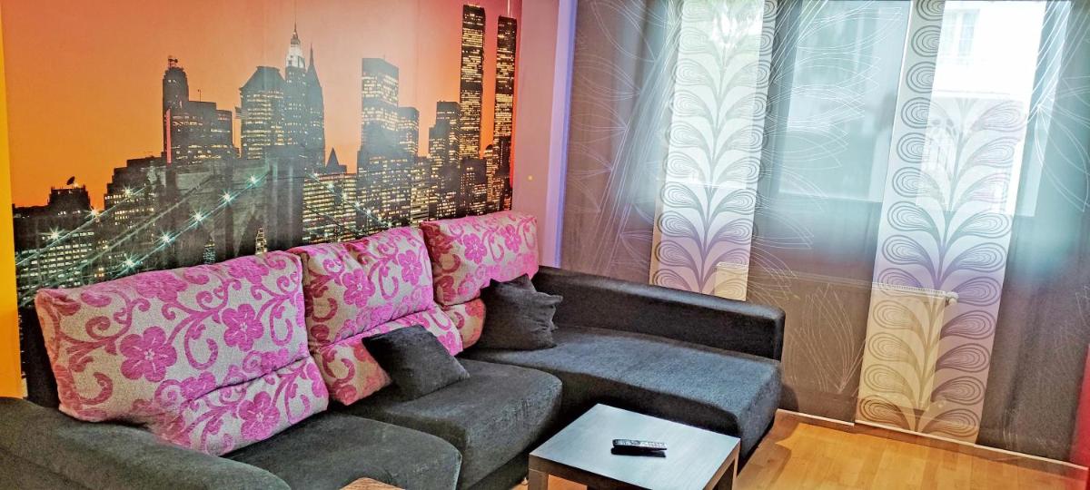 Apartamento Piscina y Playa - Housity