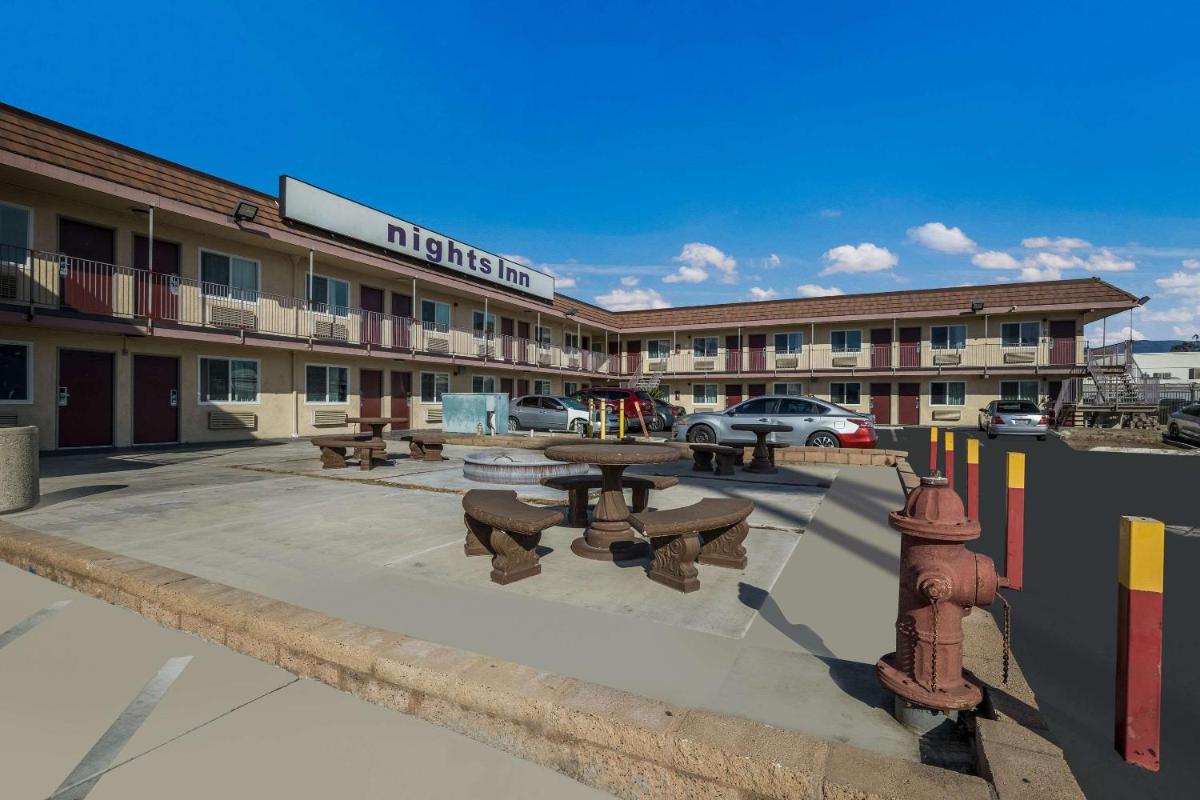 Rodeway Inn San Bernardino & Redlands - Housity