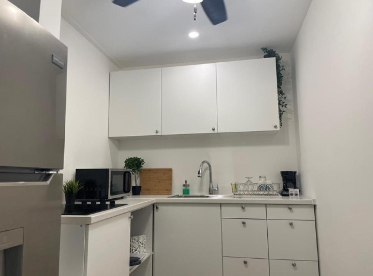 Casa del Sol -Unit B - Housity