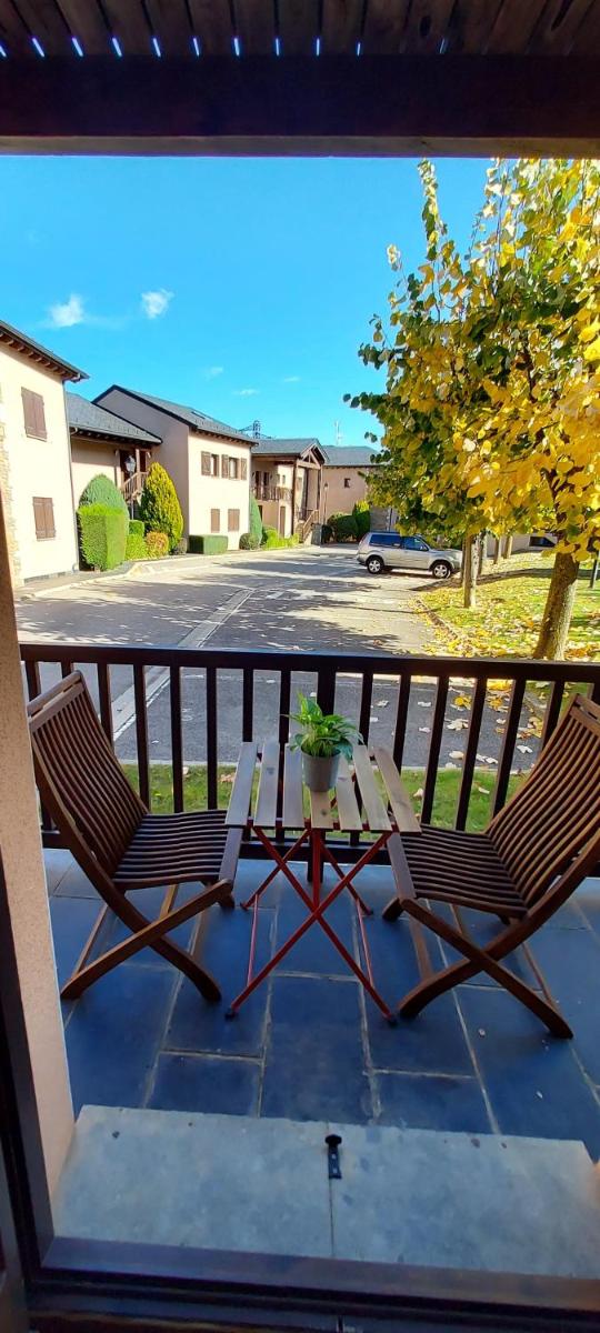 Charming holiday apartment in the Pyrenees - Housity