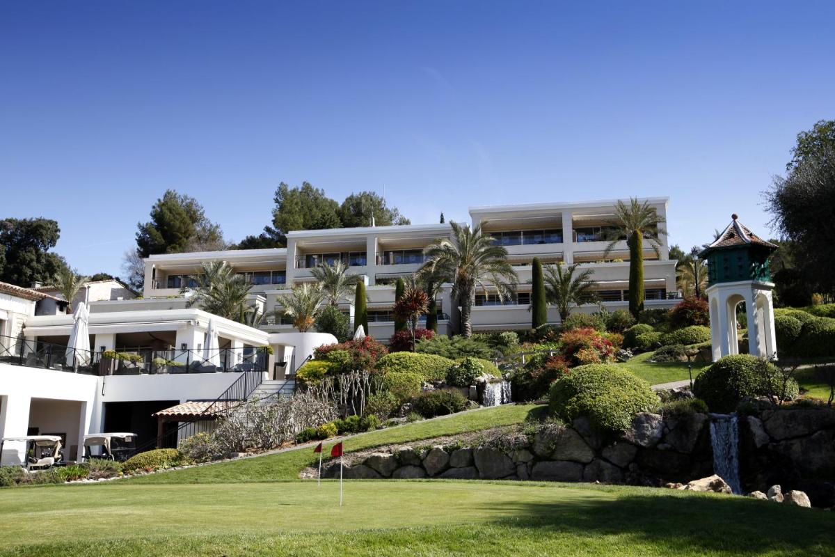 Jardin de l'établissement Royal Mougins Golf, Hotel & Spa de Luxe