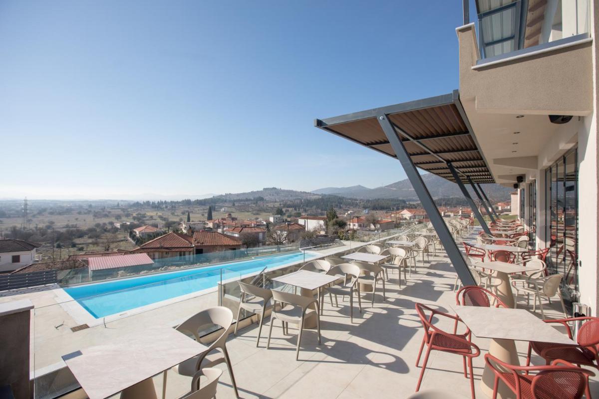 AKROTHEA suites & lounge - Housity