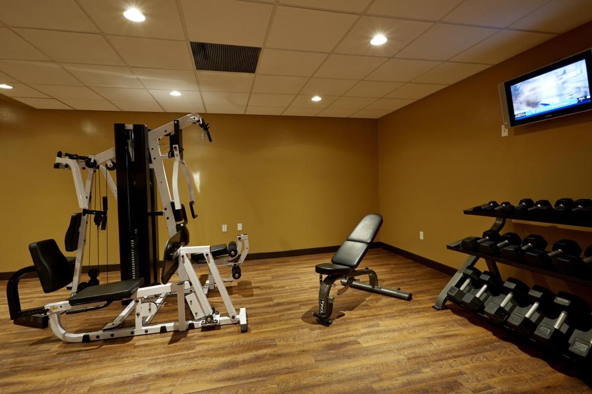 Royal Hotel Lloydminster - Housity