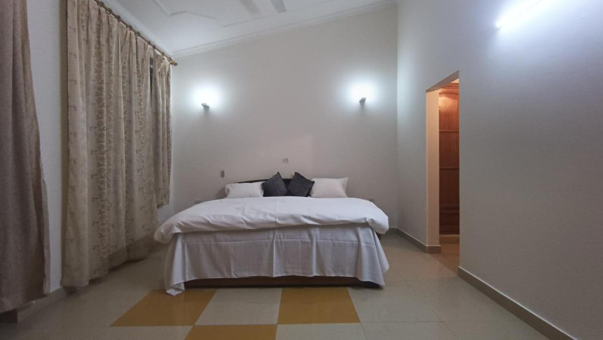 VIKTORIA'S HOMESTAY - Housity