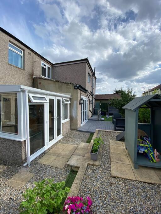 Private apartment in Wrose, Shipley, Bradford - Housity