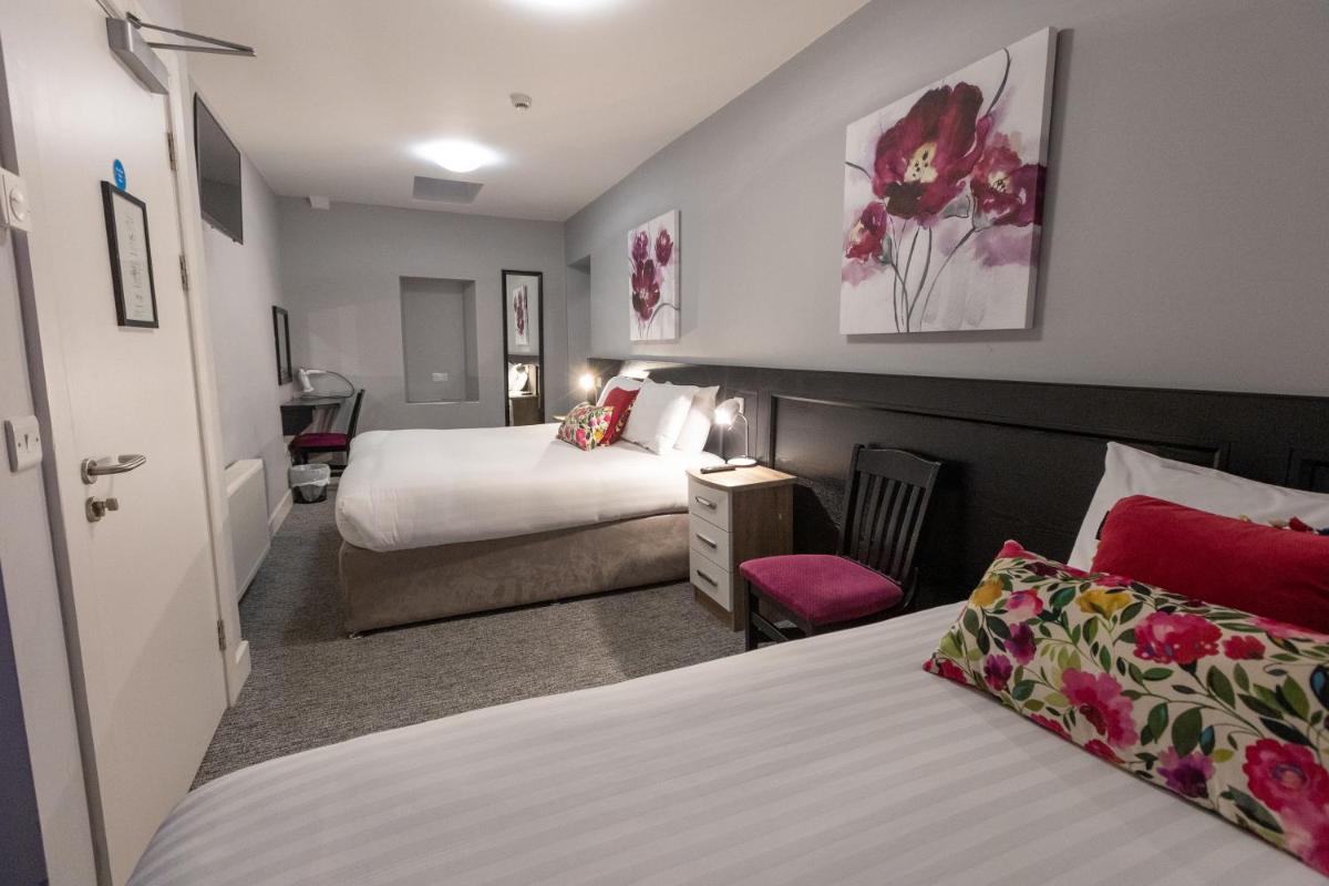 Behan's Horseshoe Bar & Restaurant - Housity