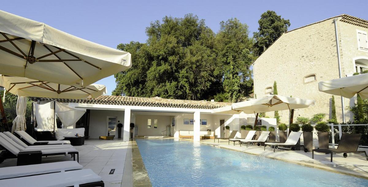 Piscine de l'établissement Royal Mougins Golf, Hotel & Spa de Luxe ou située à proximité
