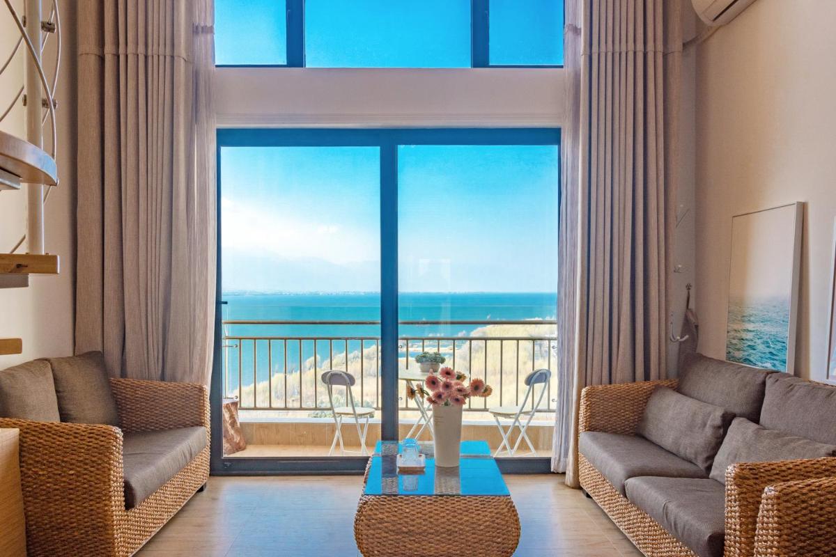 Hygge erh seaside loft duplex two bedroom sea view suite - Housity