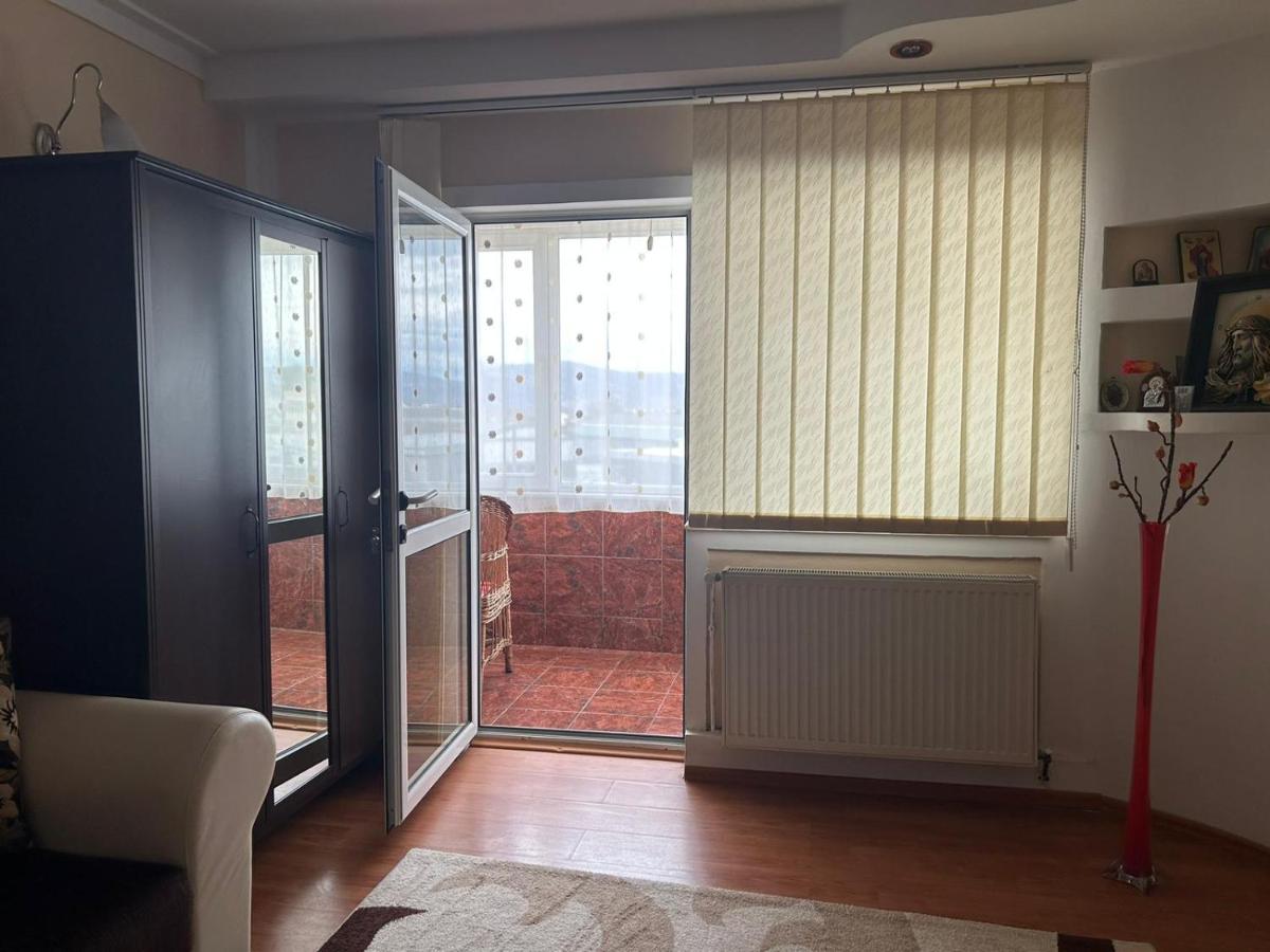 Apartament Onesti - Housity