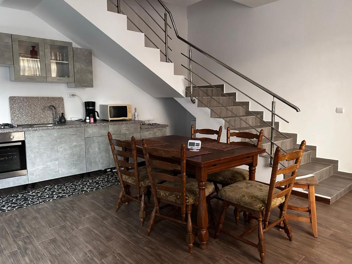 Casa Camelia - Housity