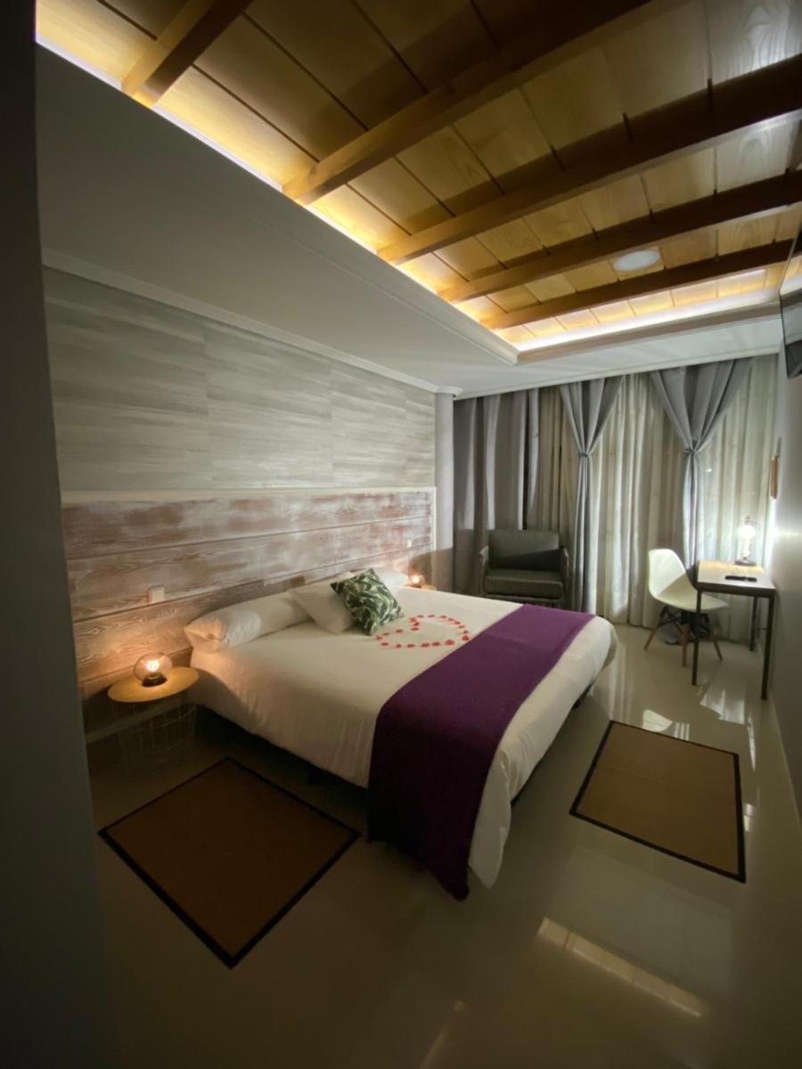 A TABERNA ROOMS - Housity