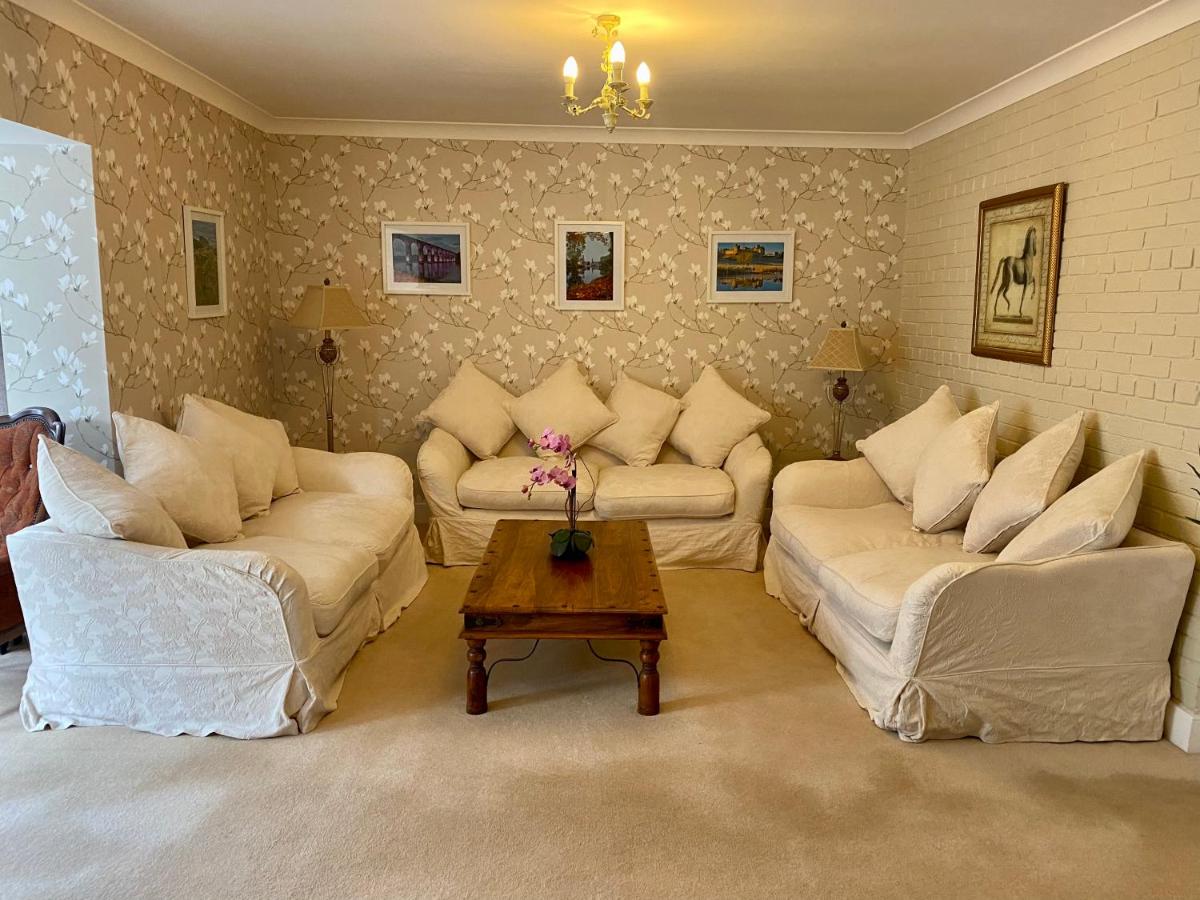 The Old Vicarage - Housity