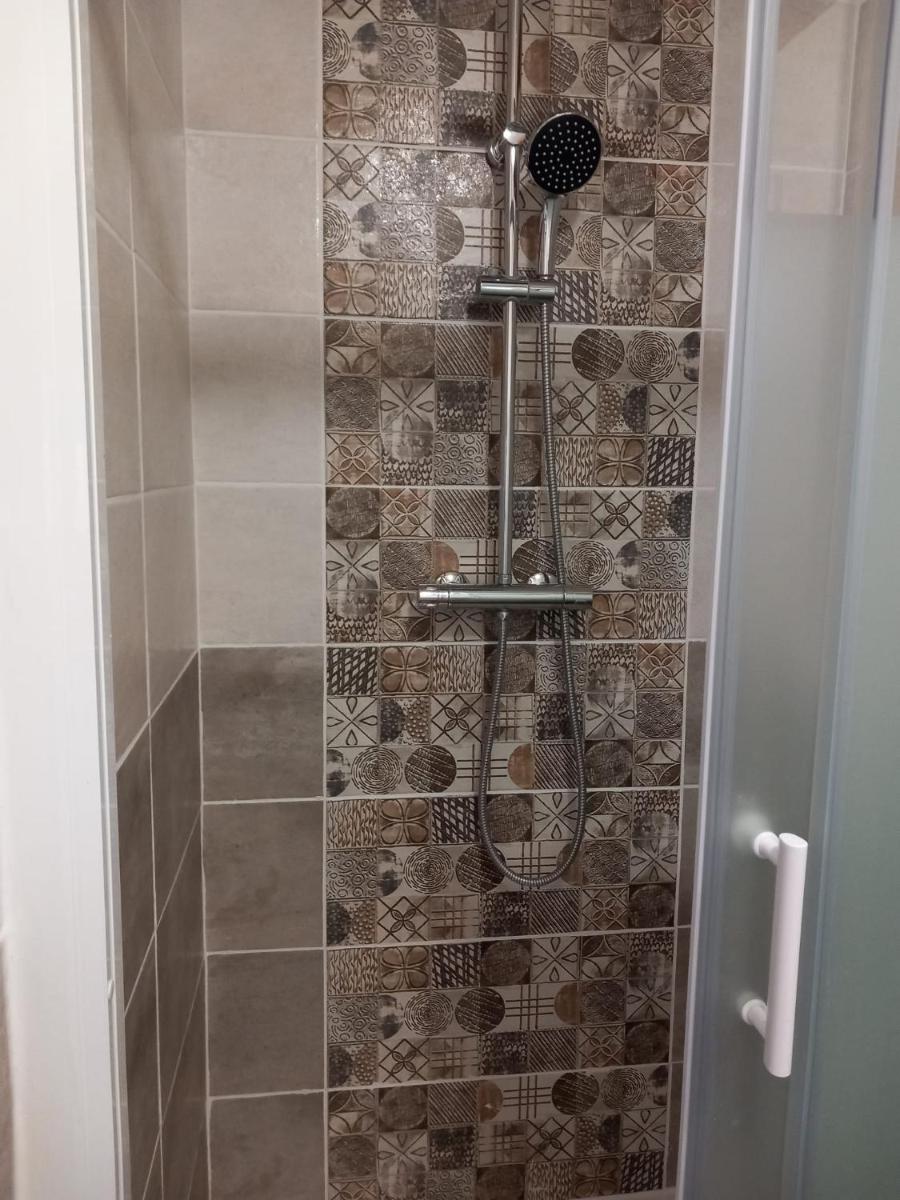 Studio indépendant dans villa - Housity