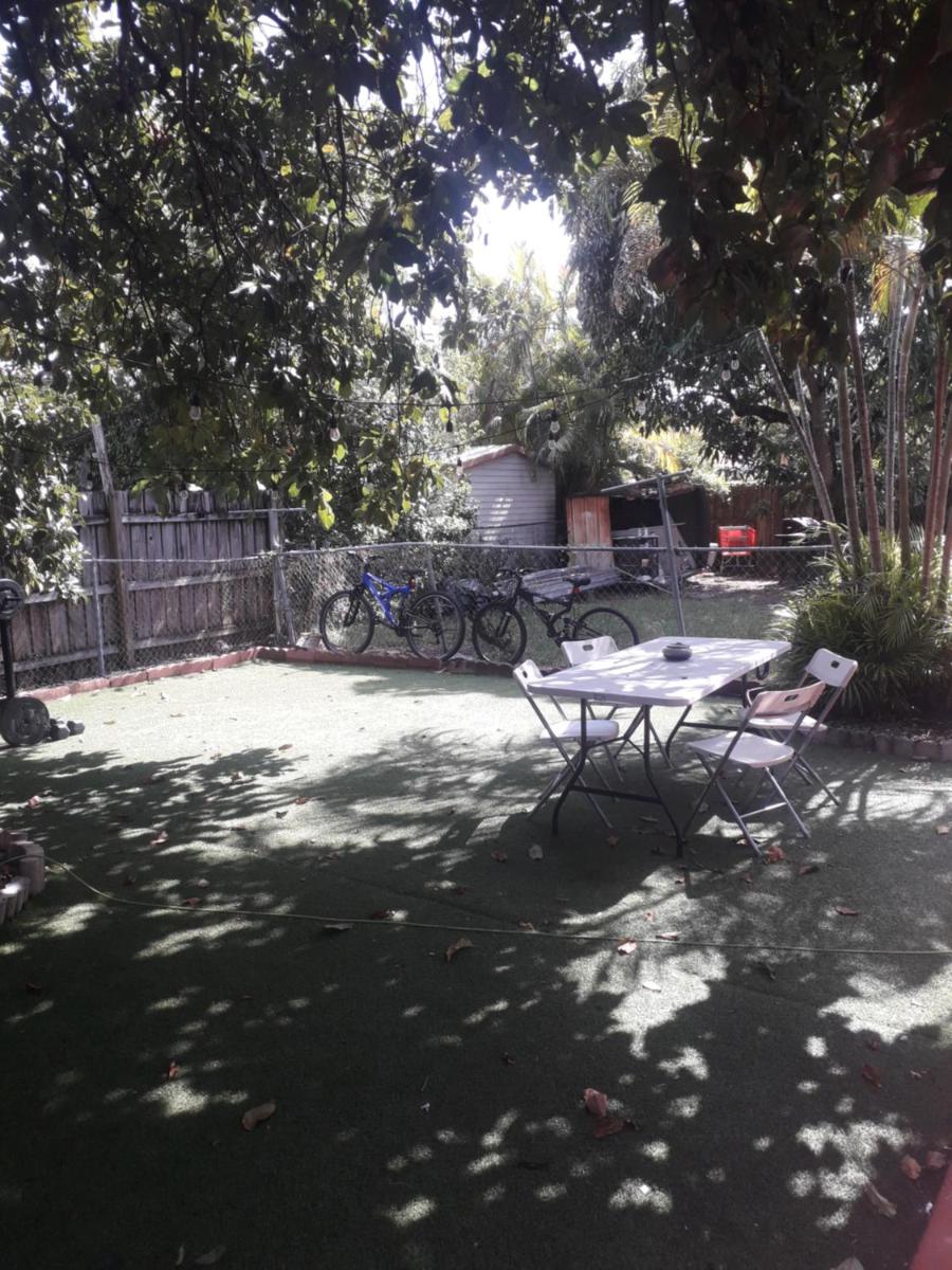 Beautiful share home and rooms in Miami - Housity