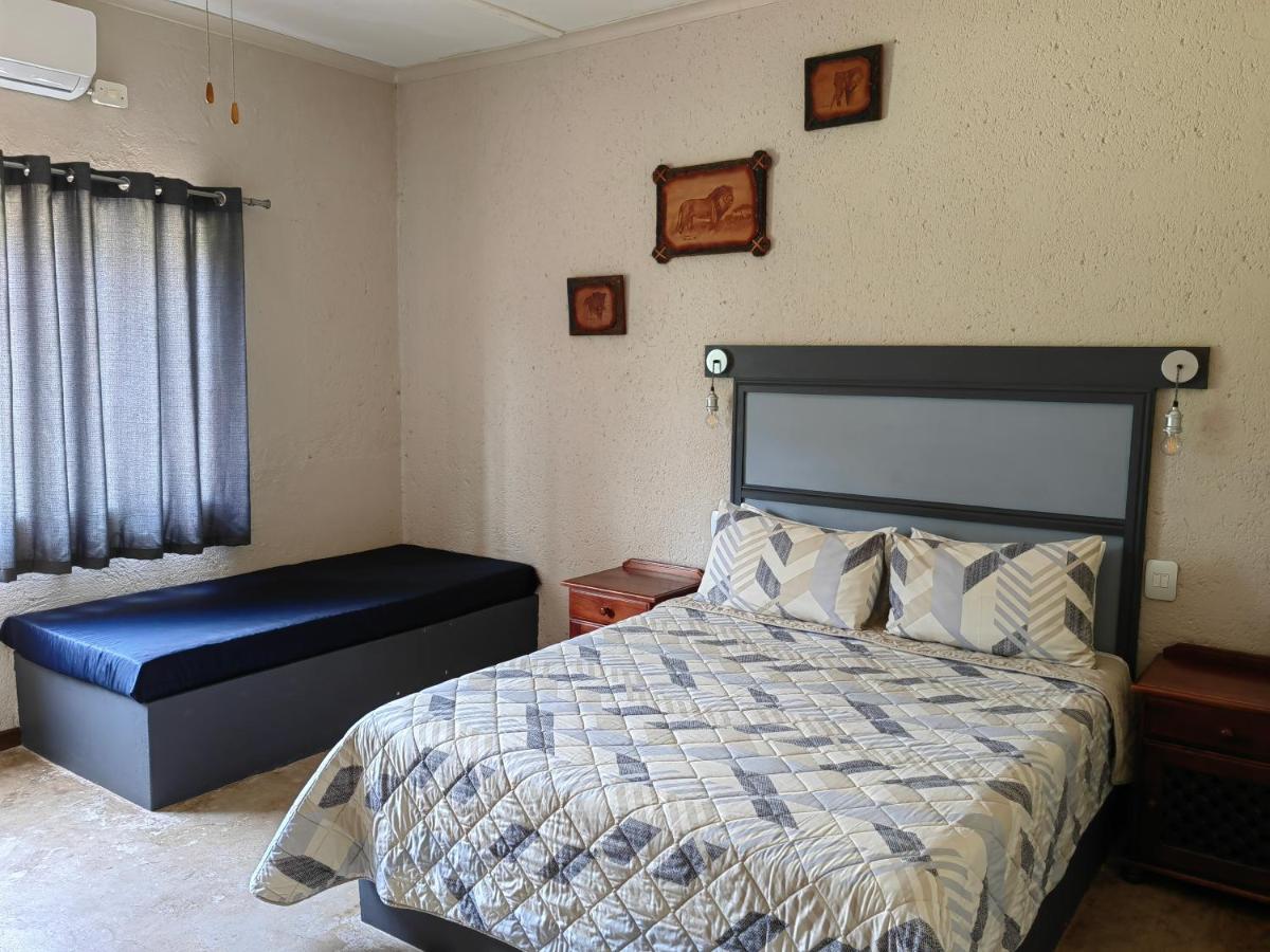 Mountain Valley Stay - UNIT 3 - Housity