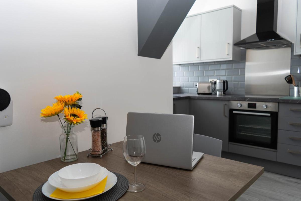 Sky Apartments - Housity