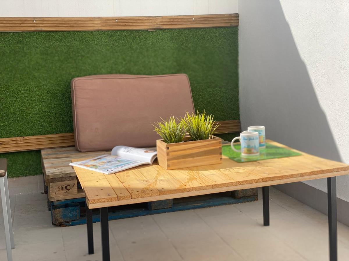 VFT Yelow Habitat Space Baeza - Housity