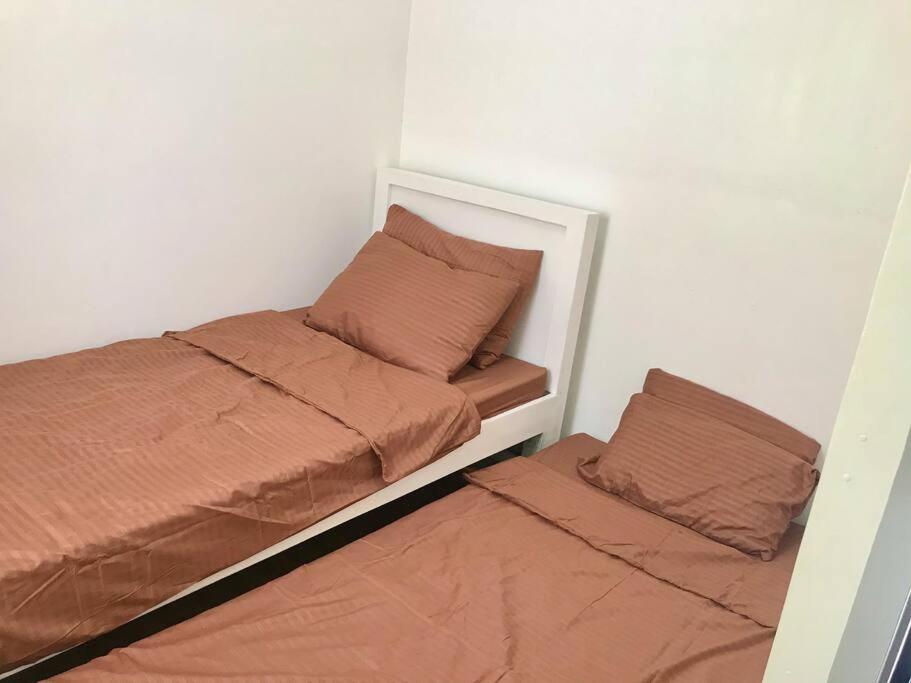 Near Malolos Crossing white & wood Loft - Housity