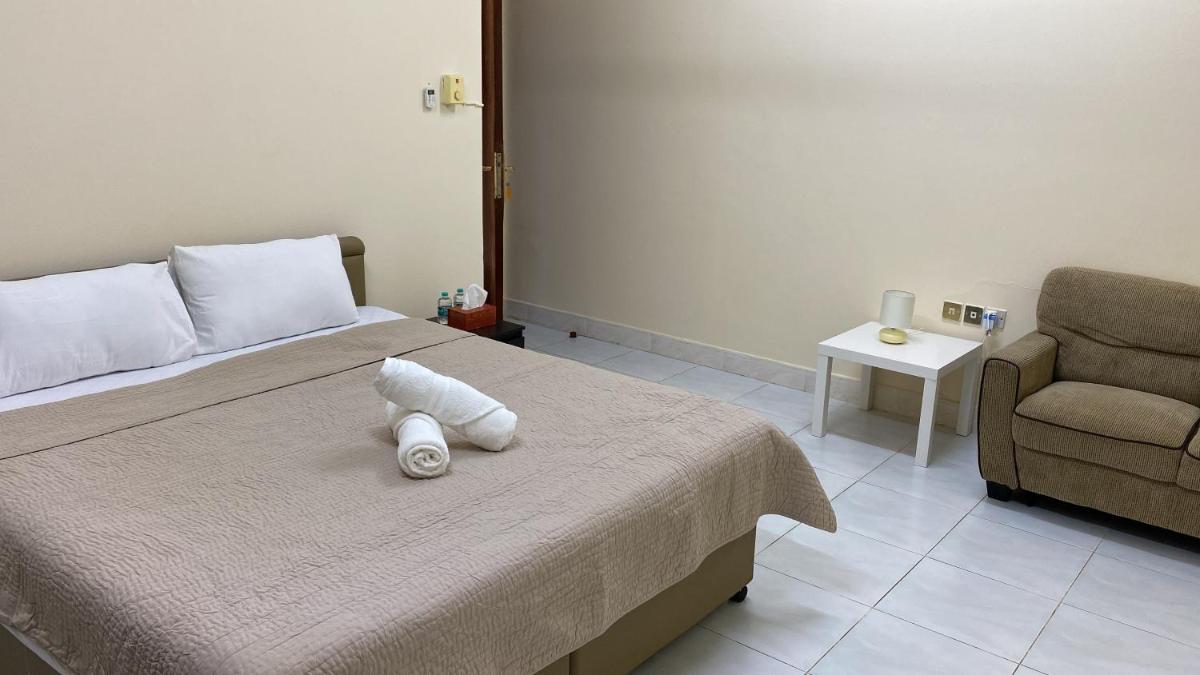 Suitetrails - Villa room 5 mins walk to al ain mall