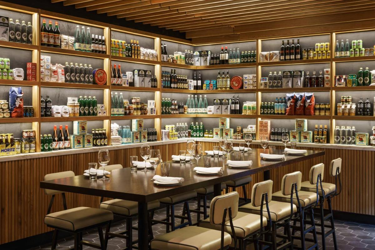 AC Hotel by Marriott New York Times Square - Housity