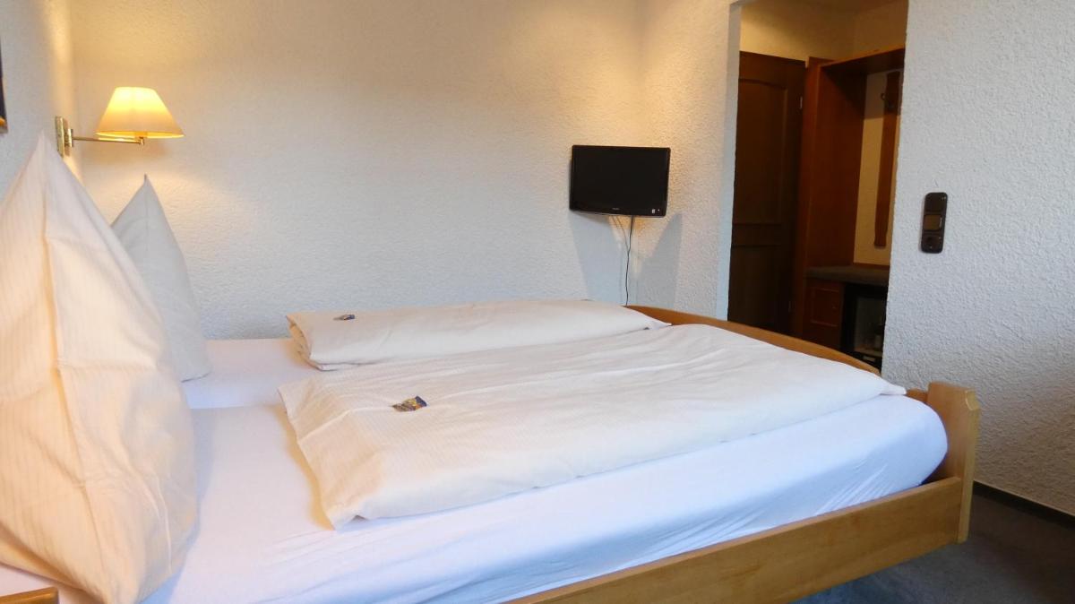 Hotel Burg Breuberg - Housity