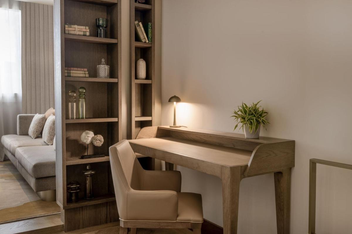 Zona de estar de JW Marriott Hotel Madrid