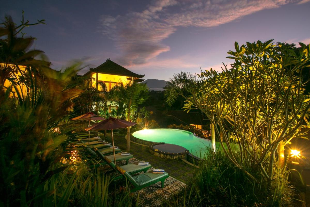 Uma Agung Villa - Housity