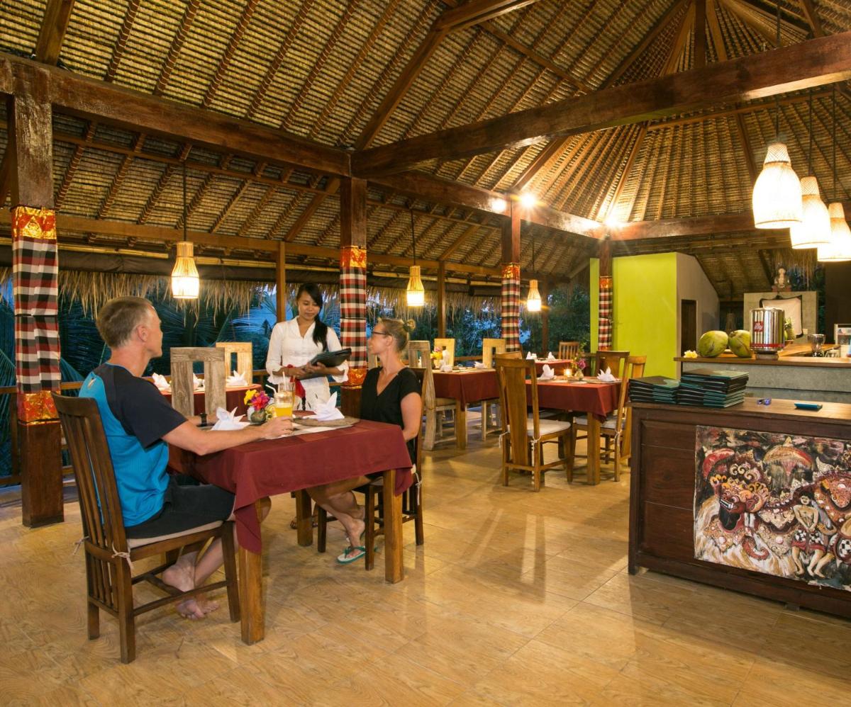 Uma Agung Villa - Housity