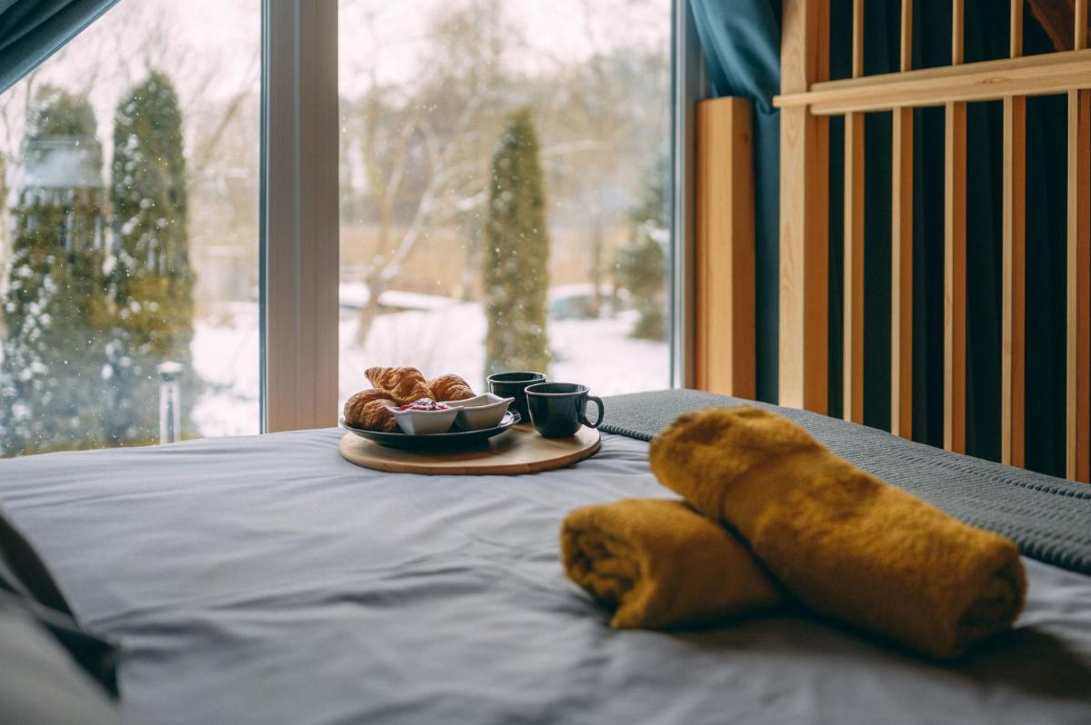 Karmuszka Slow - Housity