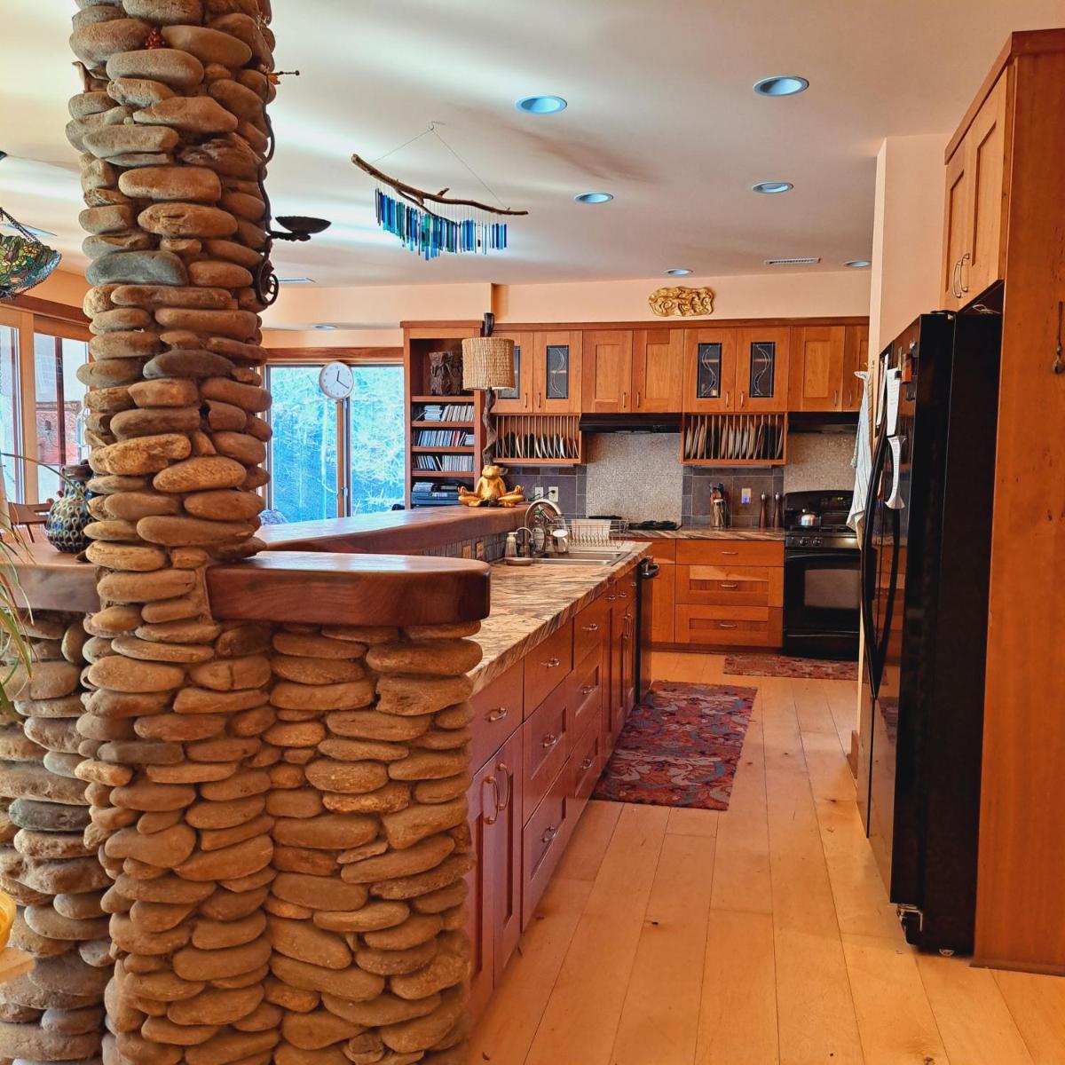 Brookwood House - Housity