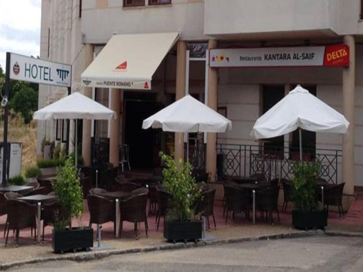 Hotel Puente Romano - Housity