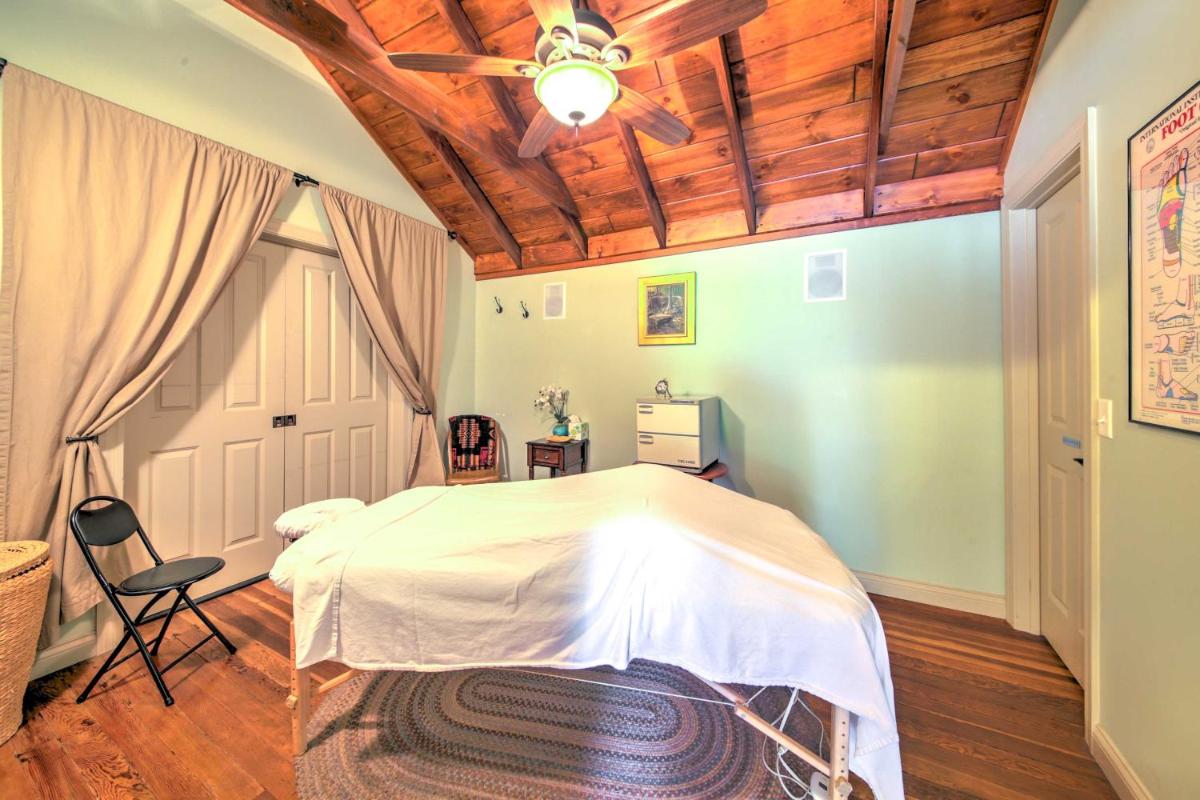 Augusta Studio at Halcyon Spa Bed and Breakfast - Housity