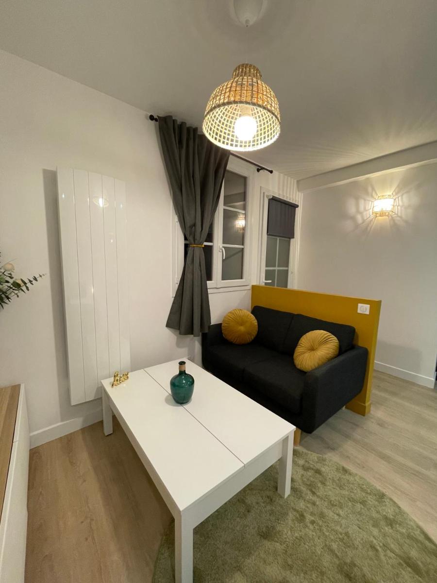 Superbe Studio Meublé - Houdan - Housity