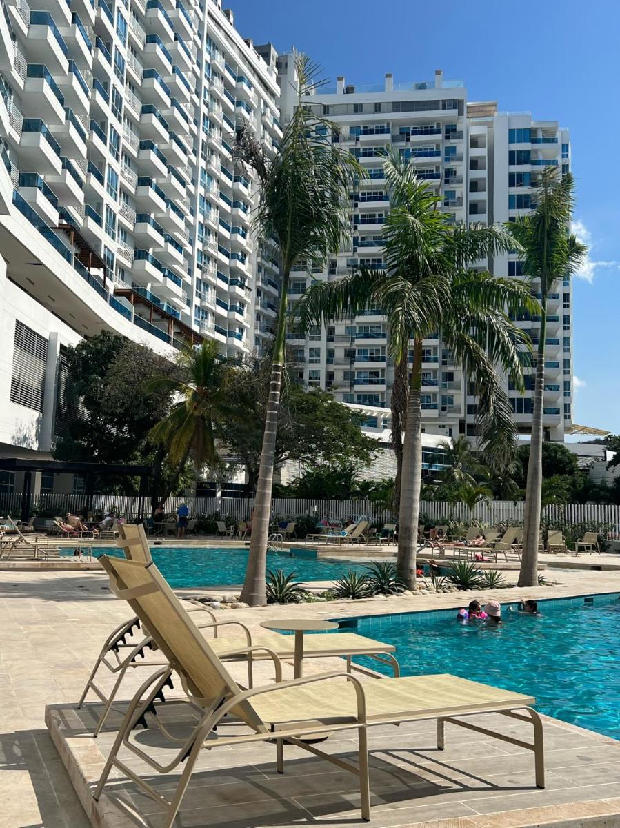 APARTAMENTO CON VISTA AL MAR, RESERVA Del MAR 1637 - Housity