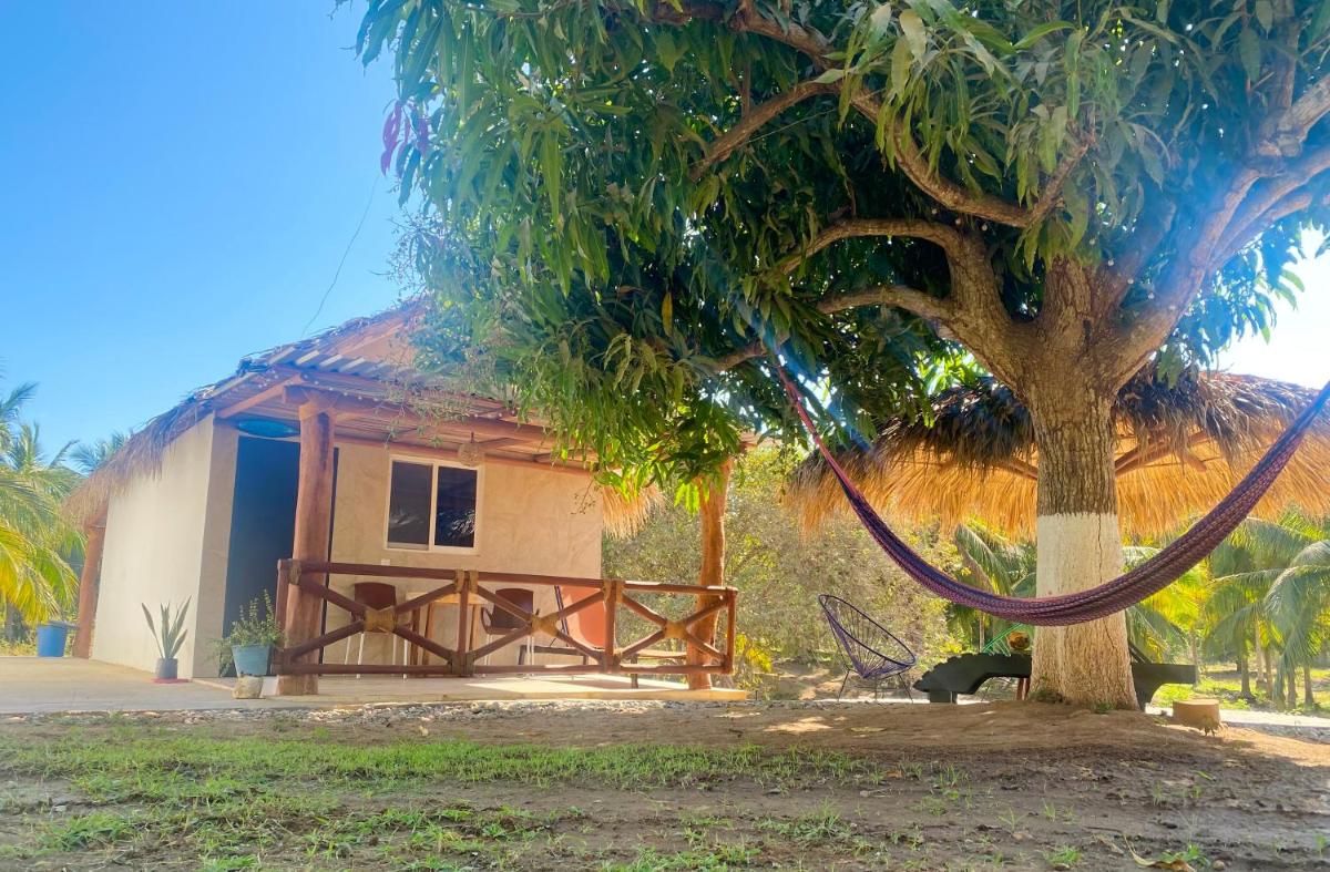 Suitetrails - Casa Estrella Playa la Saladita - Casa Las Palmas