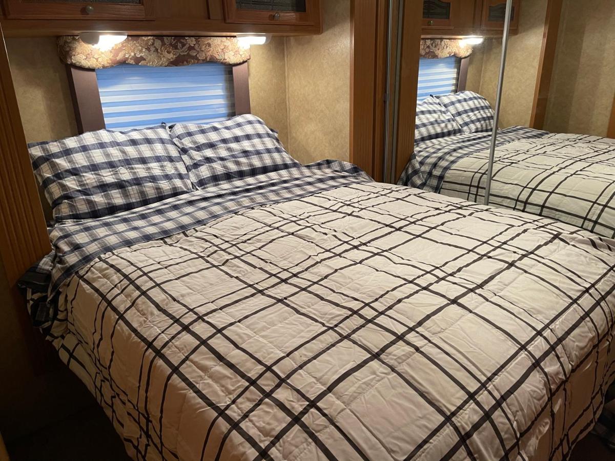 Camper - Housity