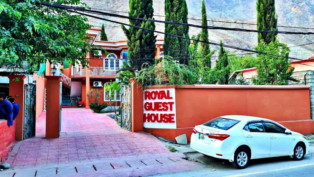Royal Guest House - Housity