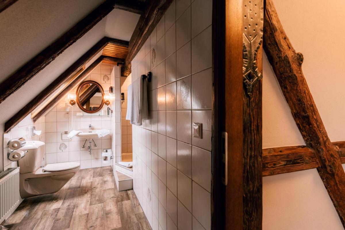 Hotel Einbecker Hof - Housity