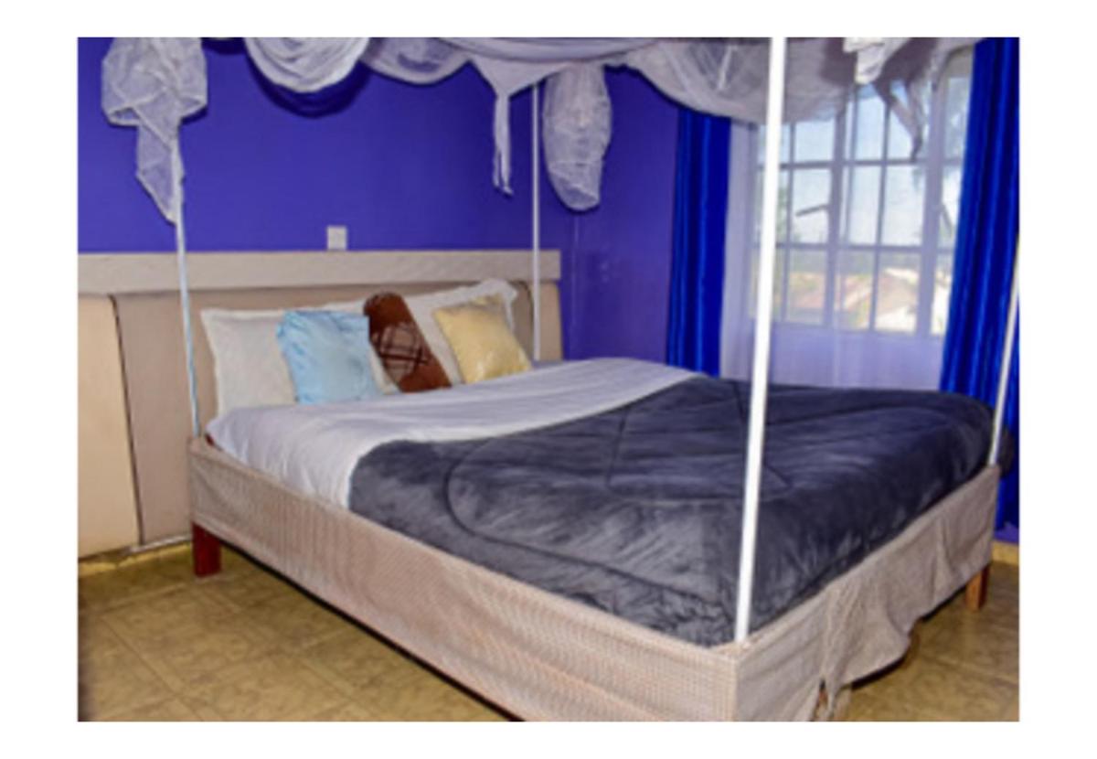 Rozala Motel - Housity