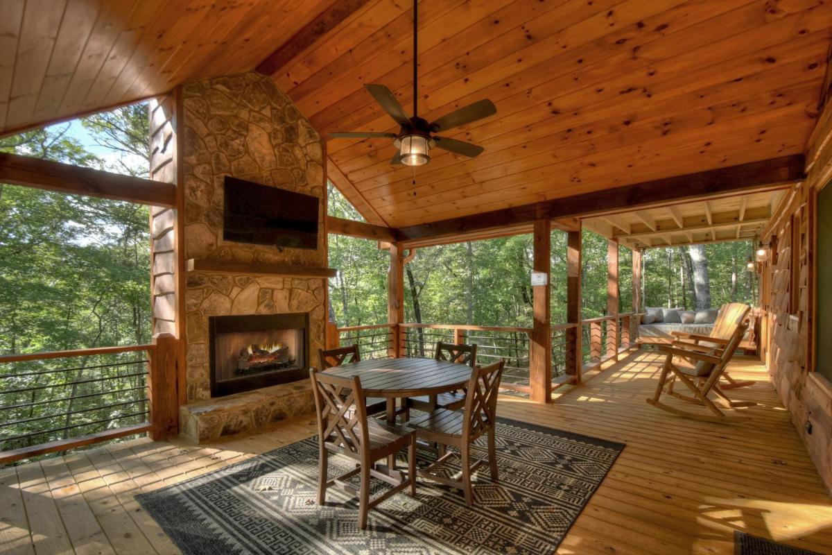 Rusty Nail Is A Luxury Rental Close To Blue Ridge - Housity