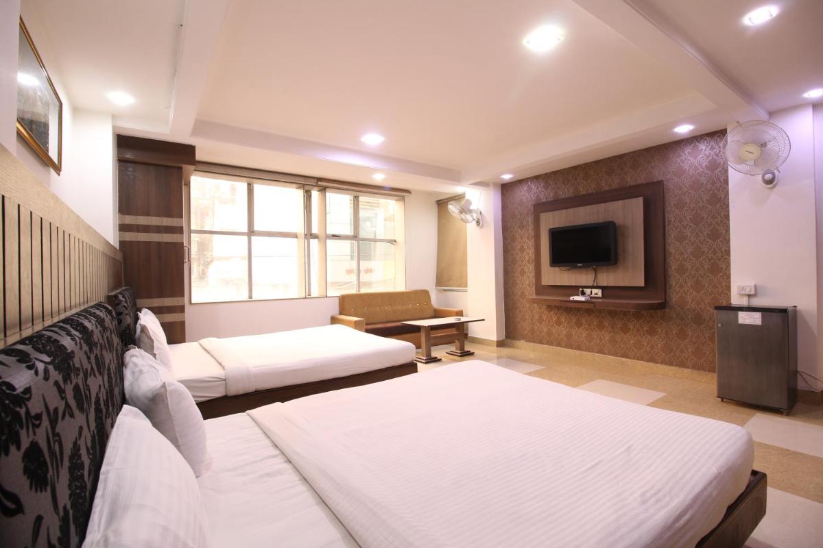 Shree Vinayak Palace - Housity
