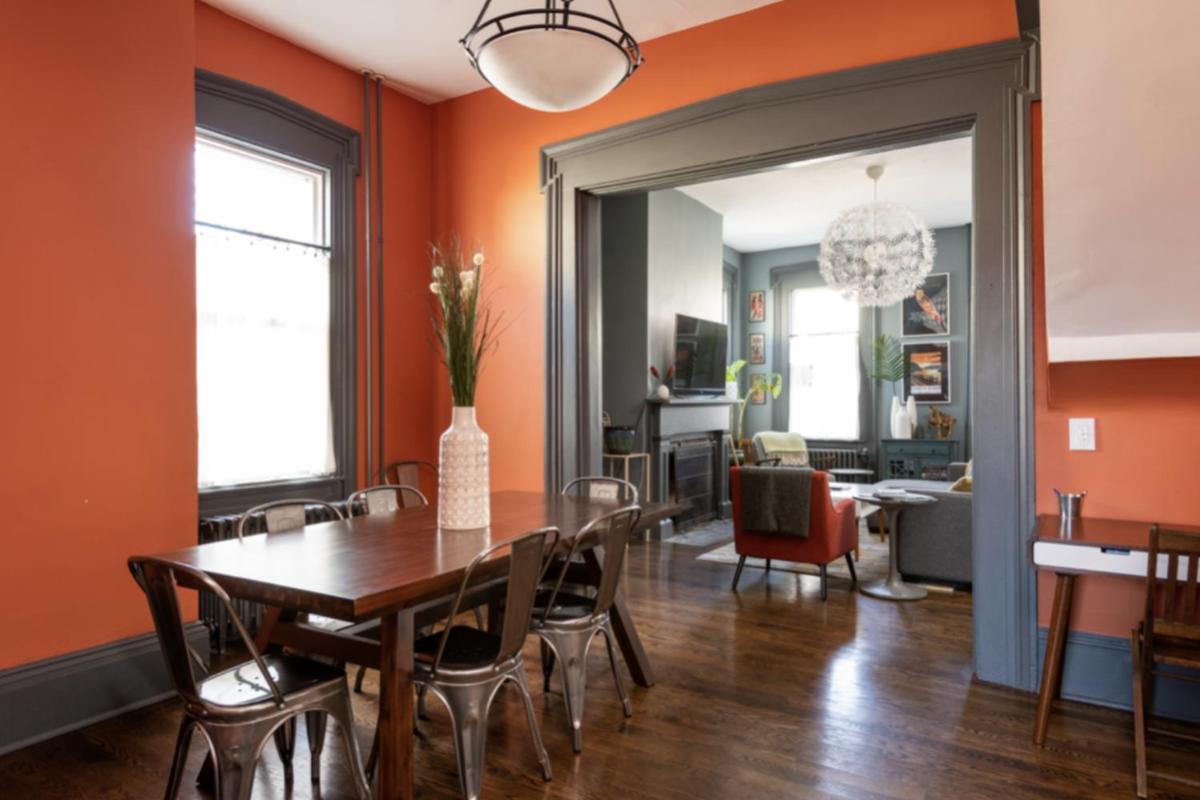 Hudson Valley Retreat in Downtown Hudson, NY - Sleeps 16-20 - Housity