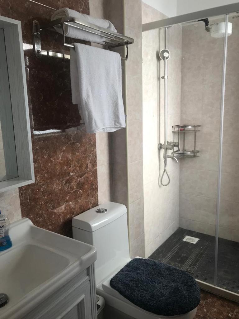 Lux Suites Dennis Pritt Business Apartments Kilimani - Housity