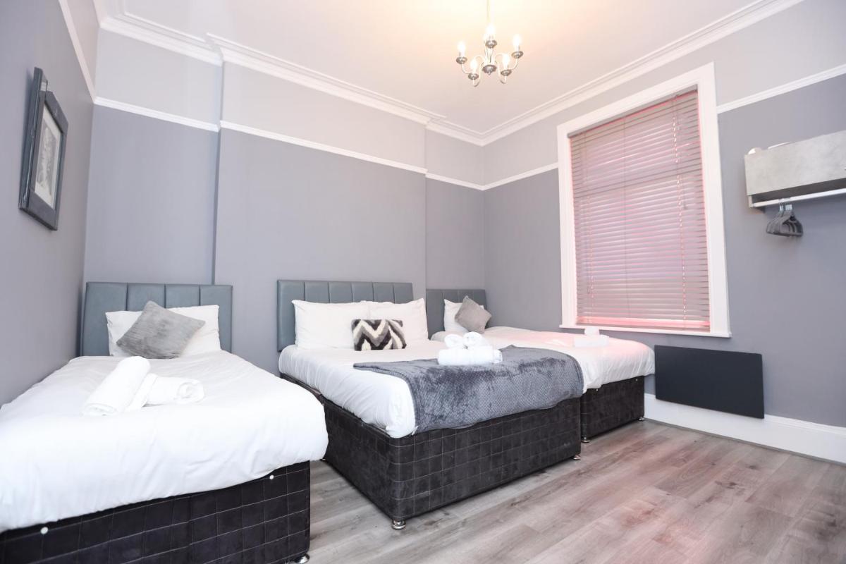 Hotel Anfield - Housity