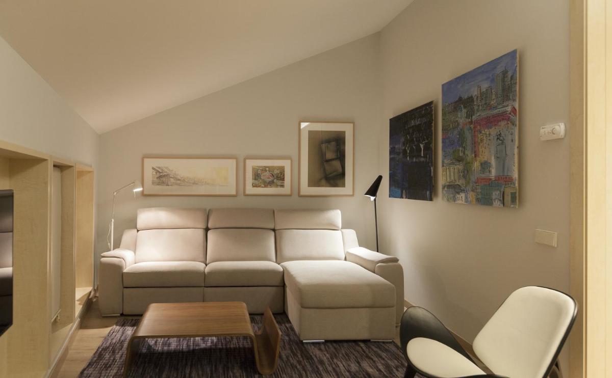 San Gil Plaza Hotel - Housity