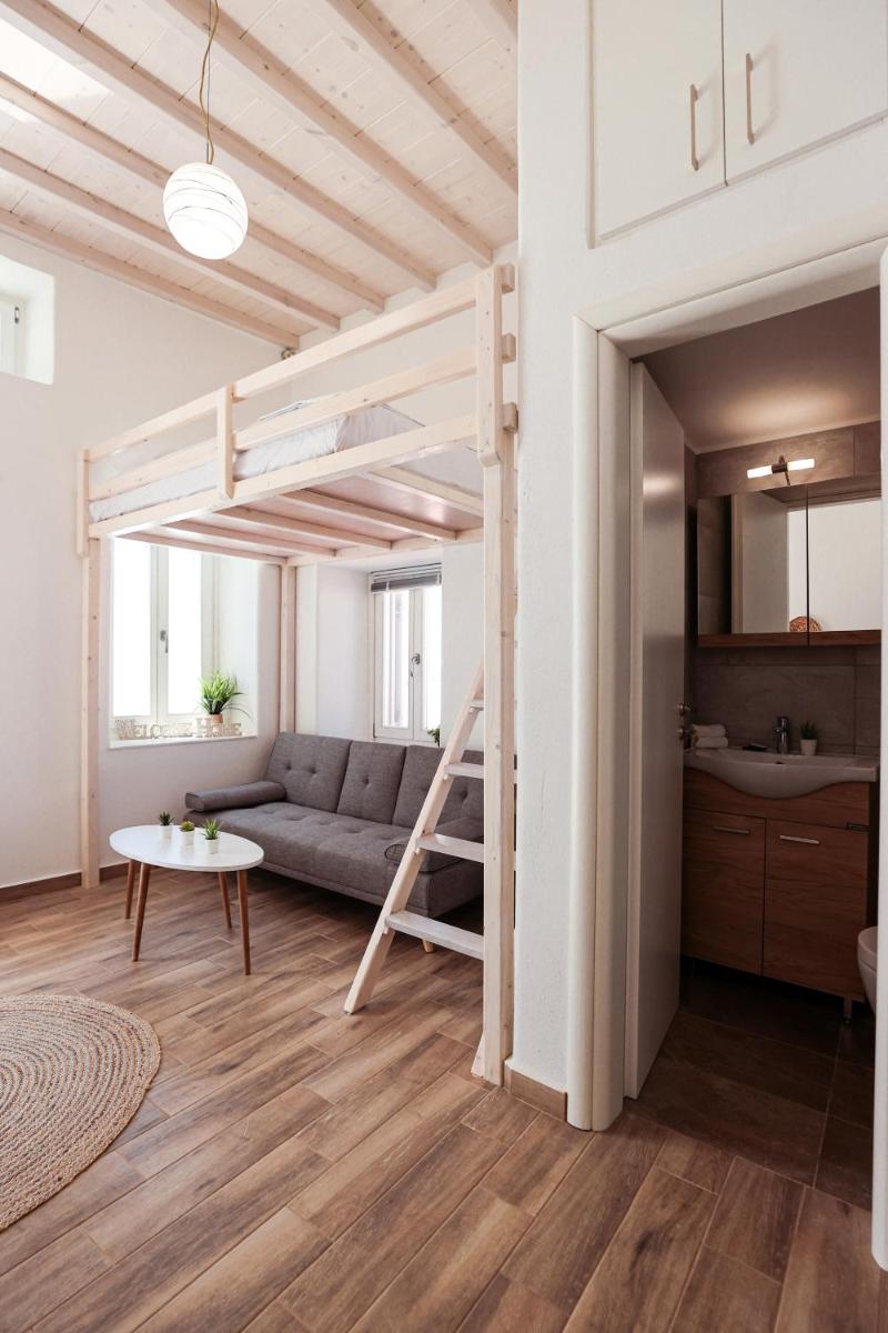 Whitelist Maisonette I and II in Mykonos Town - Housity